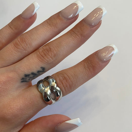 Chunky twist ring silver