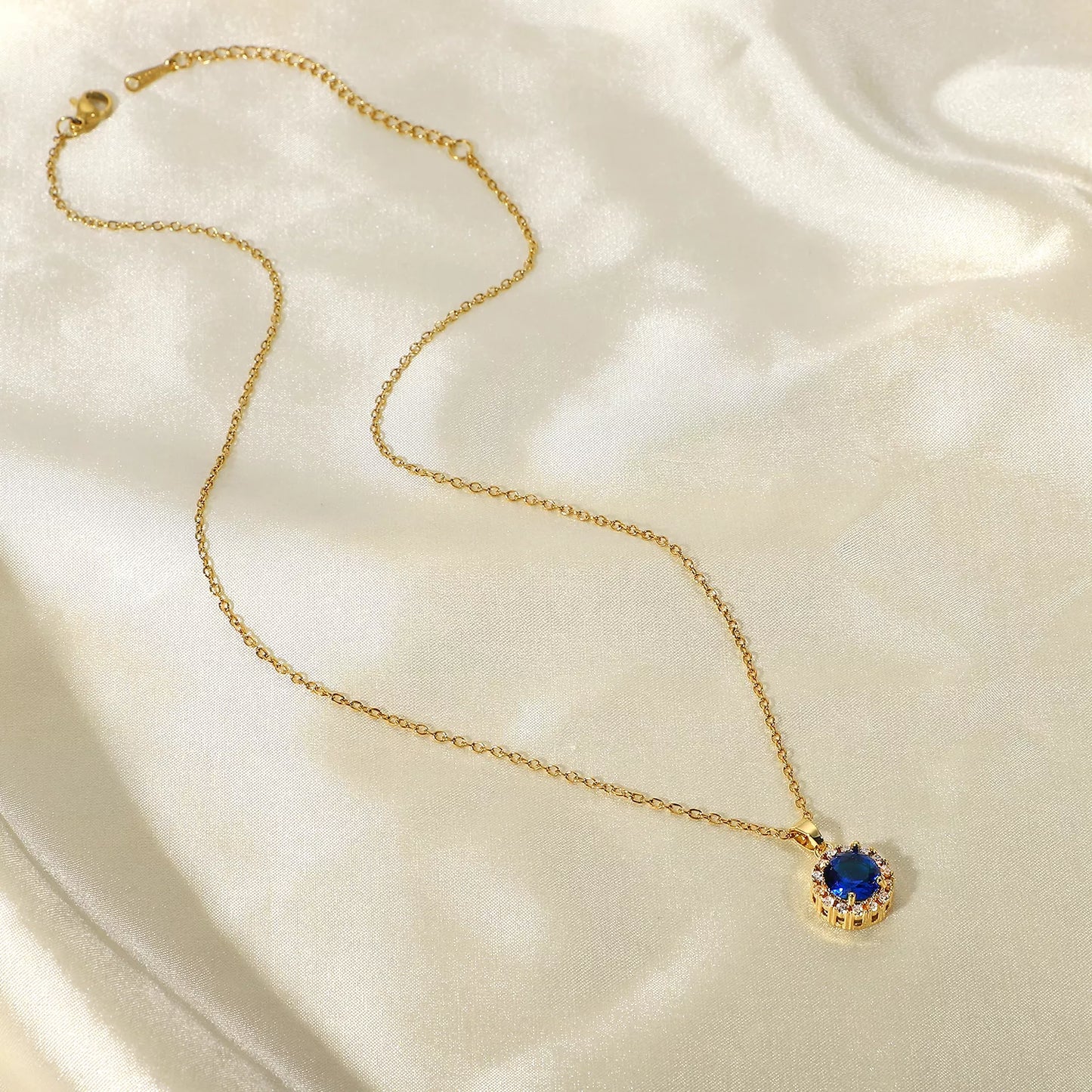 Sweet serenity royal blue necklace